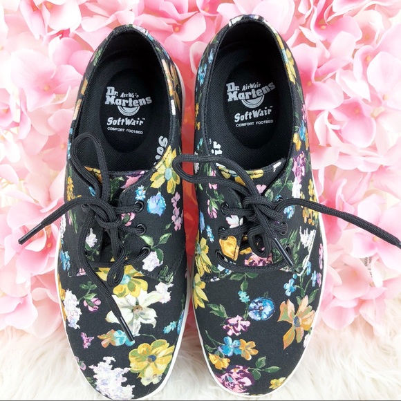 Dr. Martens Darcy Cavendish Floral Canvas Shoes 6 - Picture 3 of 6